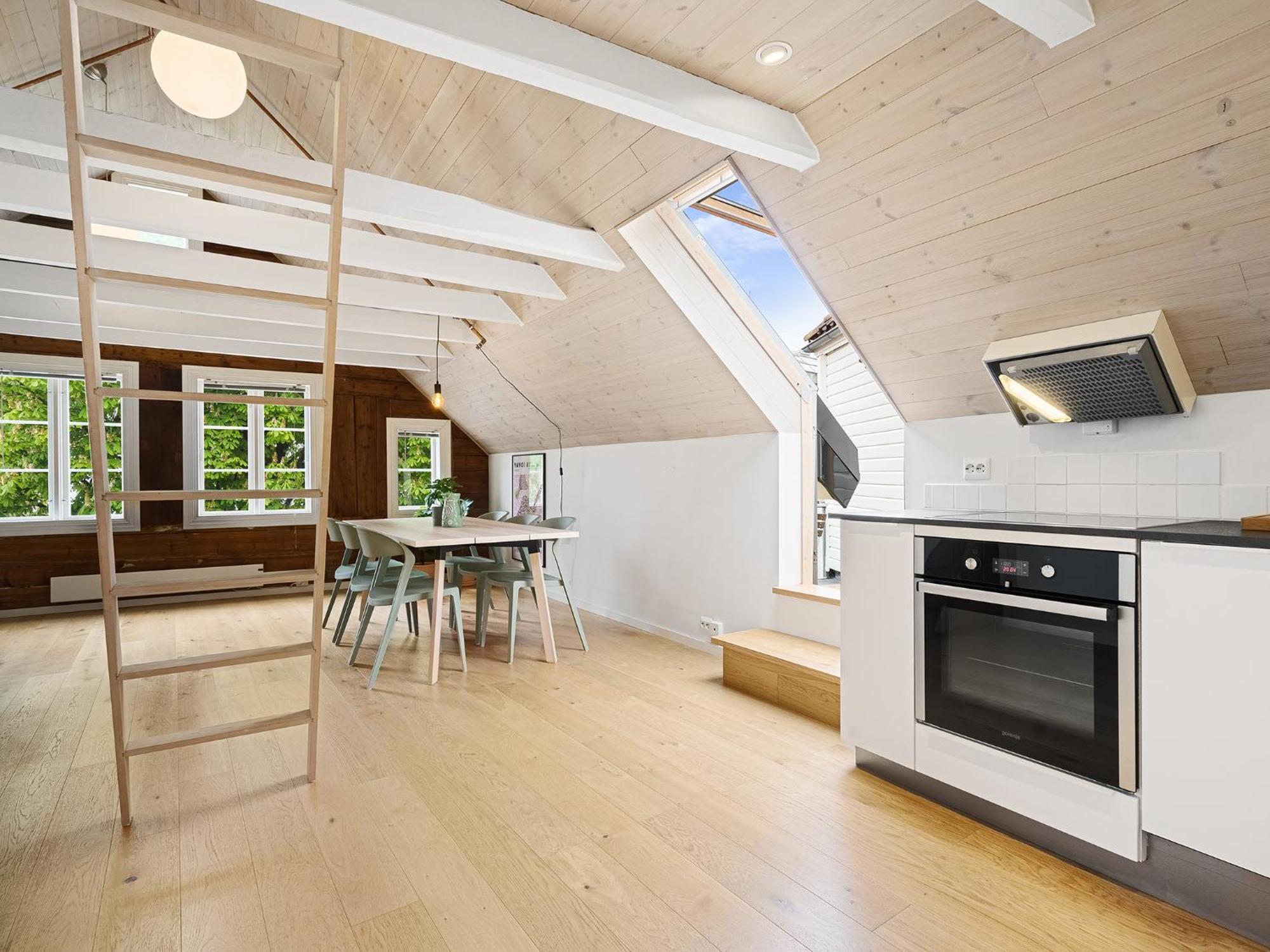 Charming Rooftop Apartment In Heart Of 스타방에르 외부 사진